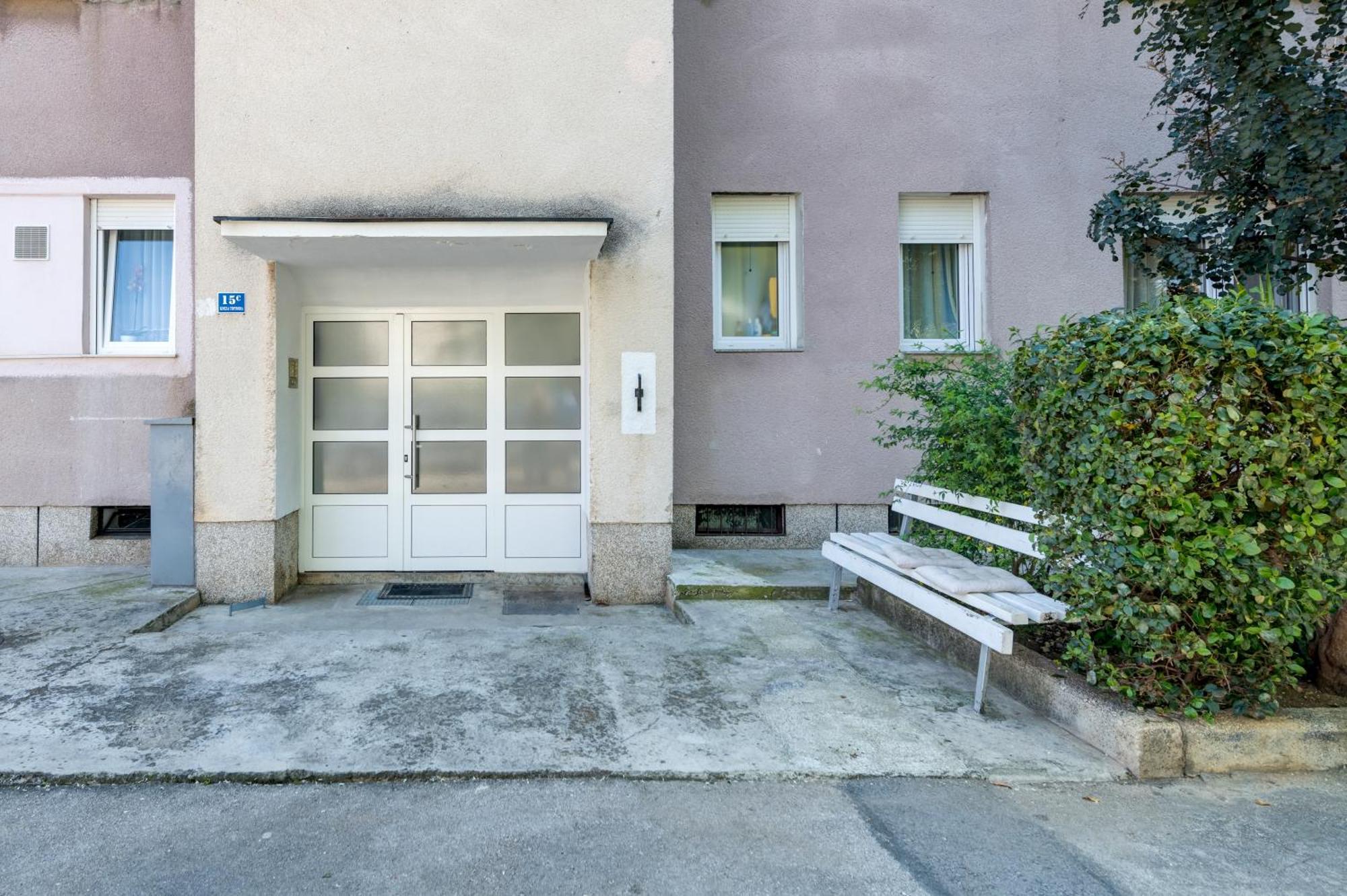 Apartman Casa Vecchia Trogir Eksteriør billede