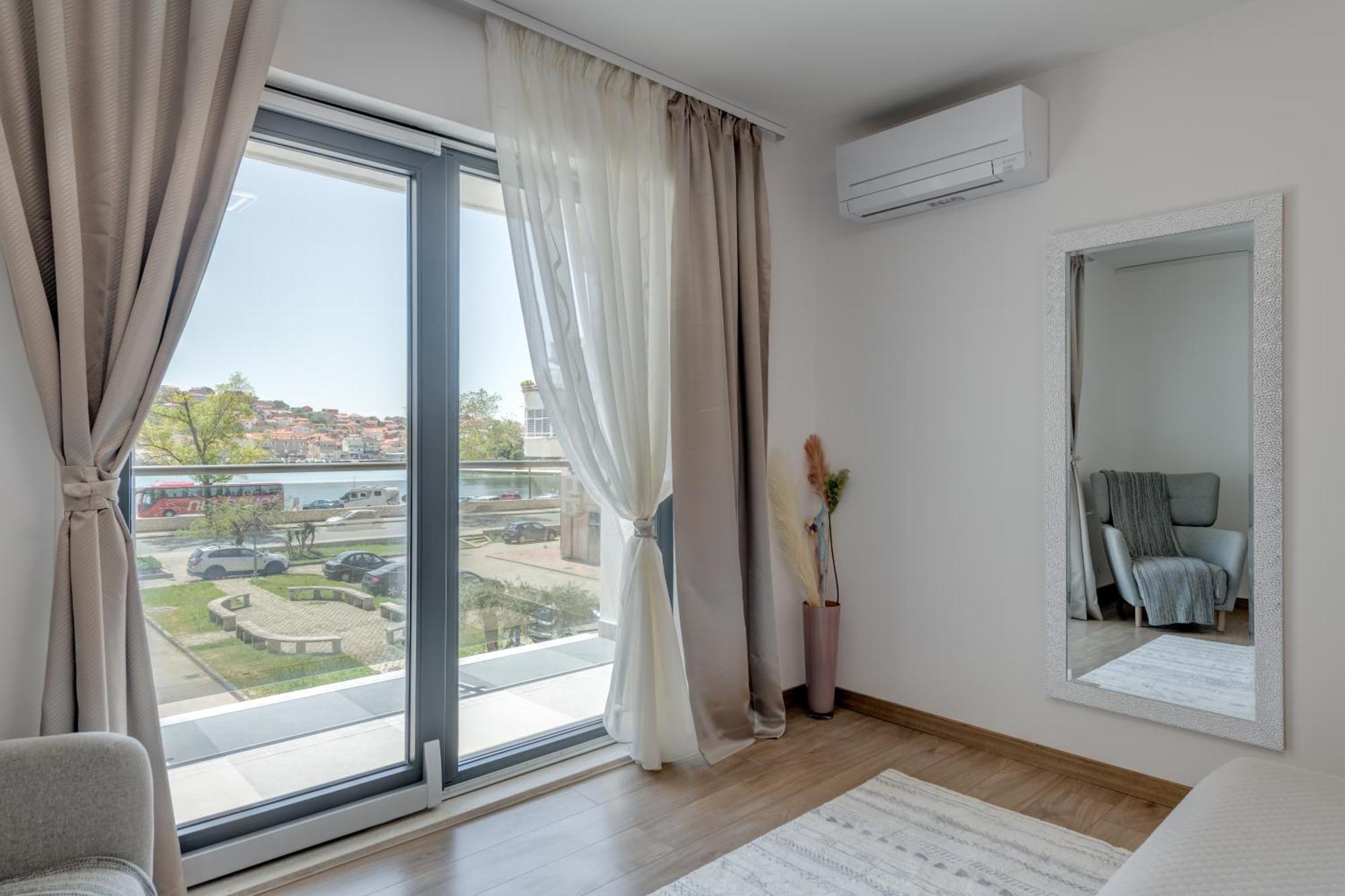 Apartman Casa Vecchia Trogir Eksteriør billede